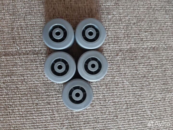 Колёсики диаметр 33