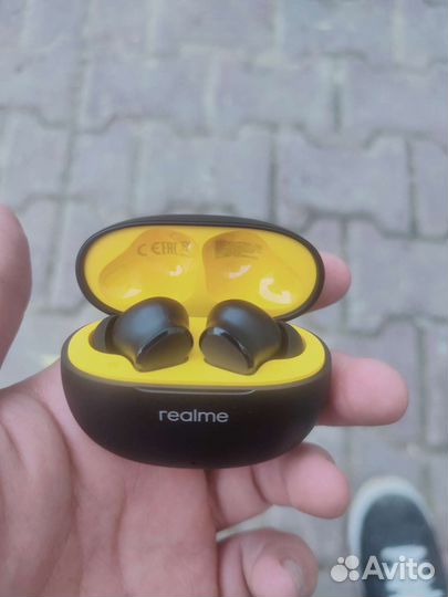 Realme buds t100
