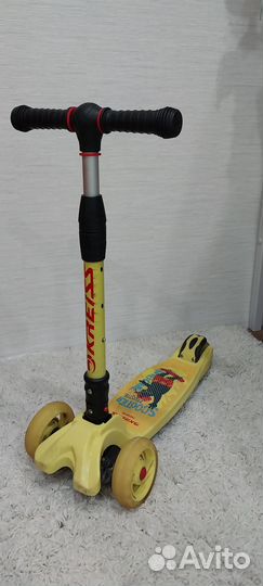 Самокат для ребёнка 2-7лет