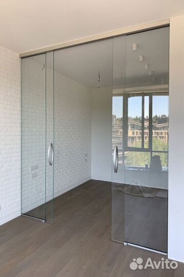 Стеклянные порталы от производителя