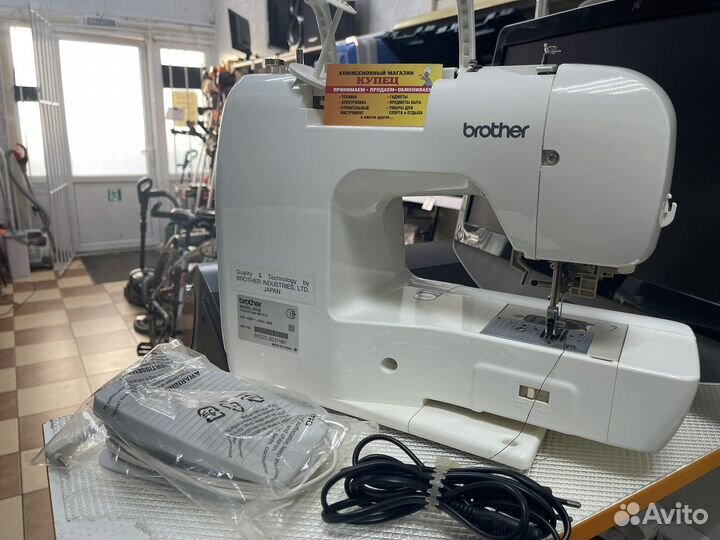 Швейная машина Brother innov- is50