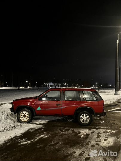 Nissan Terrano 2.7 МТ, 1991, 250 000 км