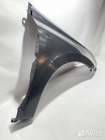 Крыло переднее пластиковое грантафл под повортник