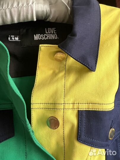 Джинсовка love moschino
