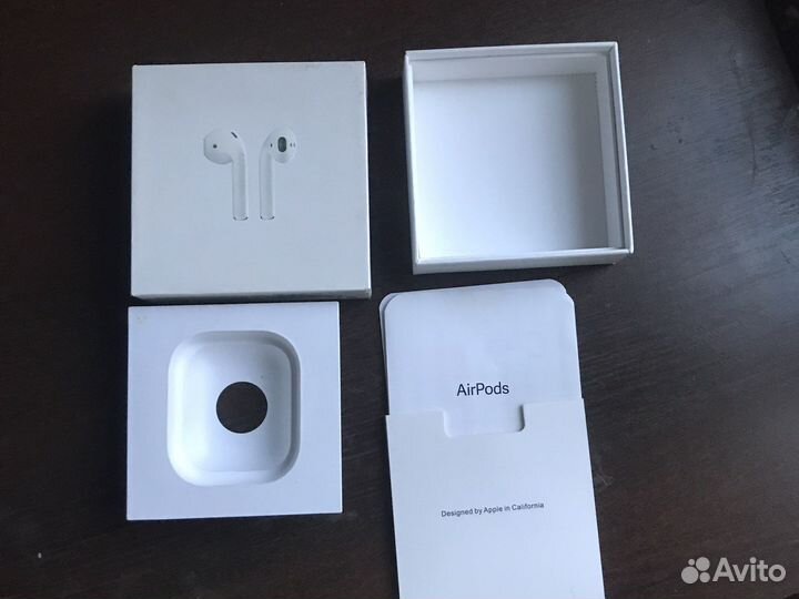 Коробка Airpods2