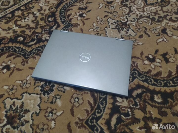 Dell inspiron 13-5368 i3 / 8gb / 256gb
