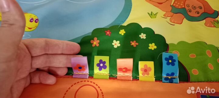 Развивающий коврик Tiny love для детей