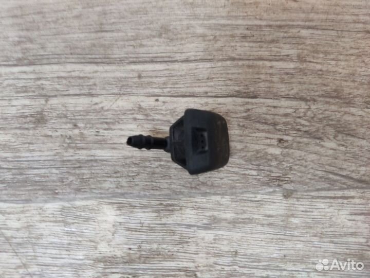 Форсунка омывателя лобового стекла Albea Альбеа