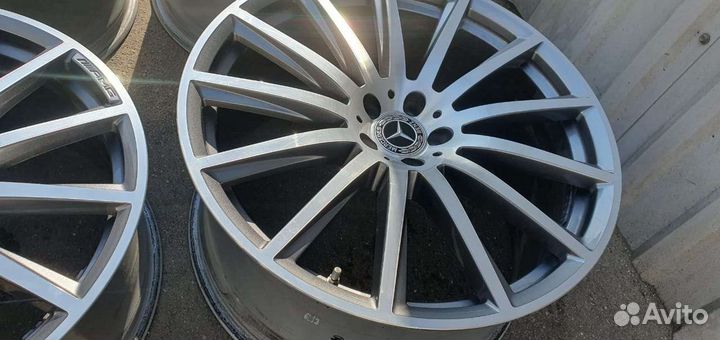 Оригинал разноширокие на Mercedes GLS GLE A167 R22