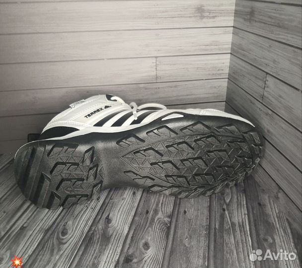 Adidas мужские кроссовки зимние