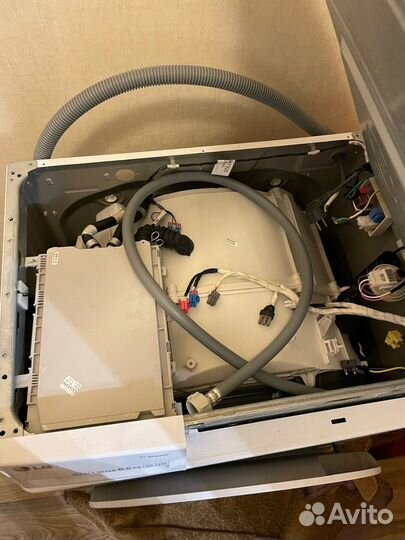 Стиральная машина на запчасти LG Direct Drive