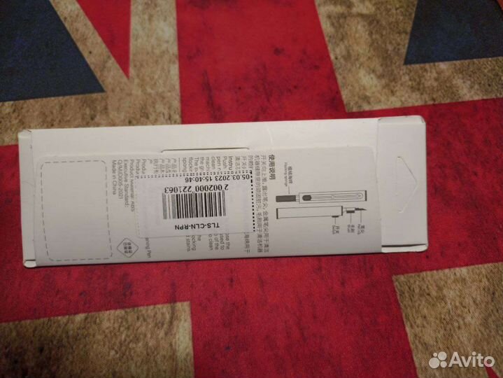 Инструмент для очистки наушников