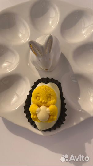 Финики в бельгийском шоколаде на Пасху