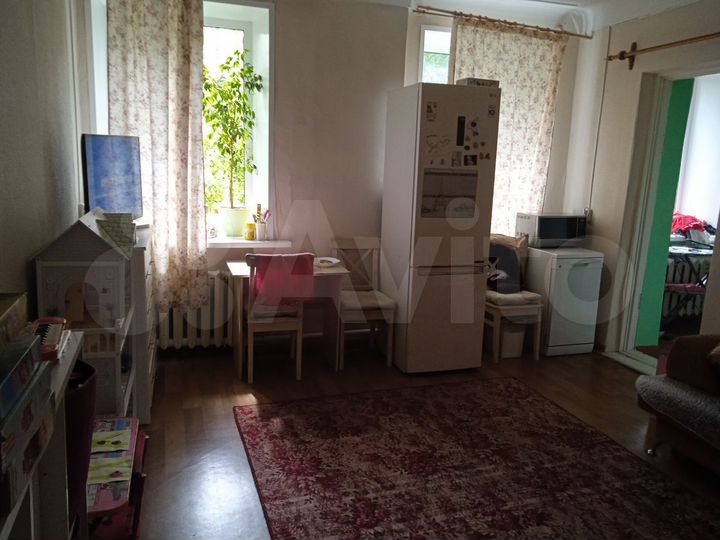 2-к. квартира, 41 м², 1/3 эт.