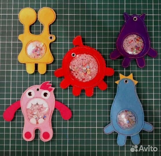 Брелок на сумку из фетра 