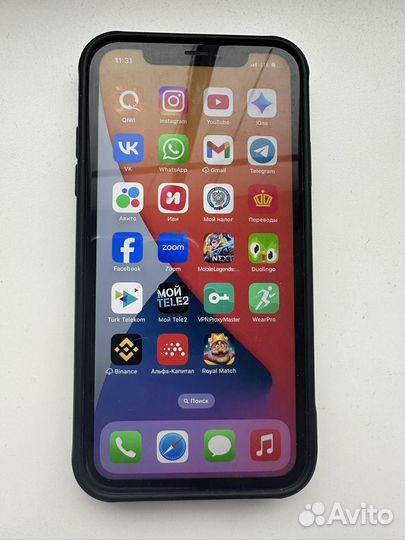 iPhone 11, 64 ГБ