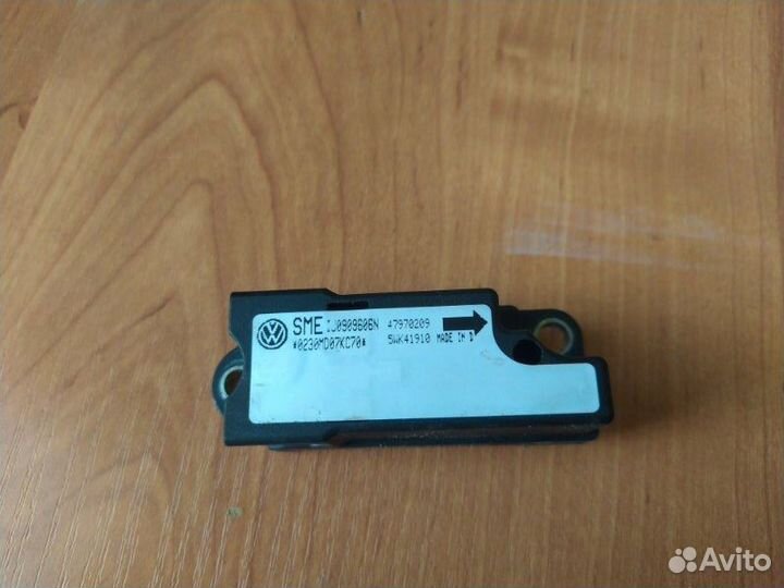 Датчик AIR BAG Volkswagen Passat B5 седан 1.8 T
