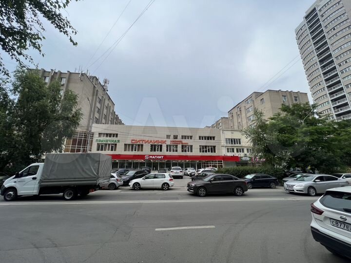 Торговая площадь, 55 м²