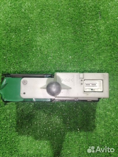 Дисплей информационный Mazda 626