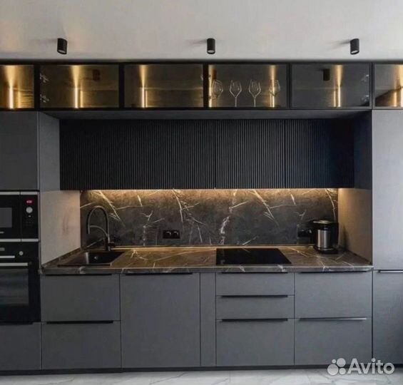 Кухня на заказ с установкой