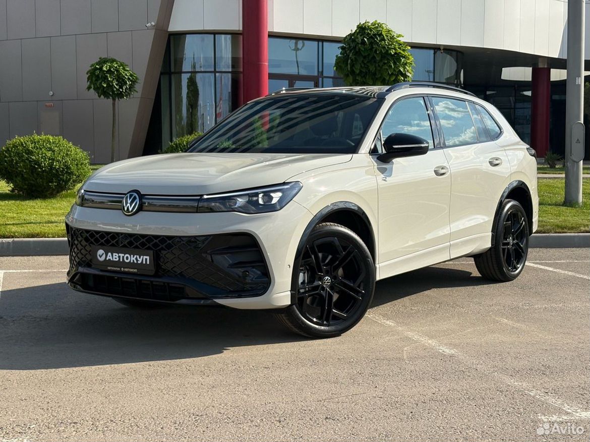 Volkswagen Tiguan L 2.0 AMT, 2026, 30 км