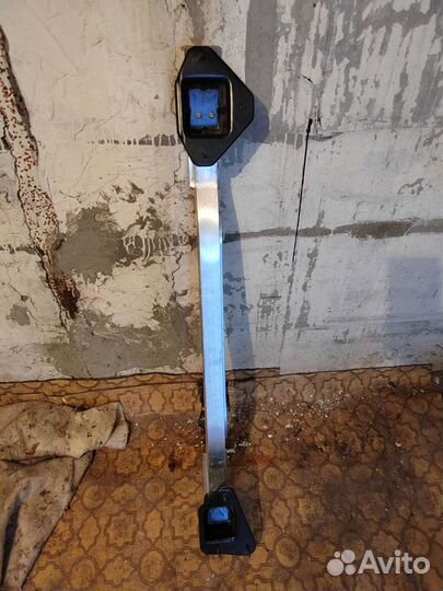 Усилитель заднего бампера Opel Meriva