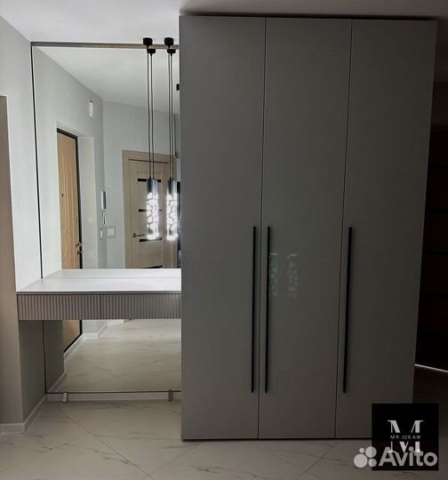 Шкаф белый (и другие цвета)