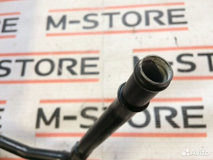 Патрубок системы охлаждения Volkswagen Passat B6