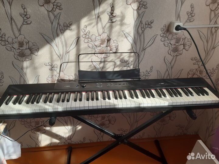 Электронное пианино 88 клавиш