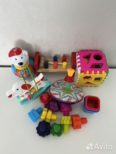 Развивающие игрушки пакетом