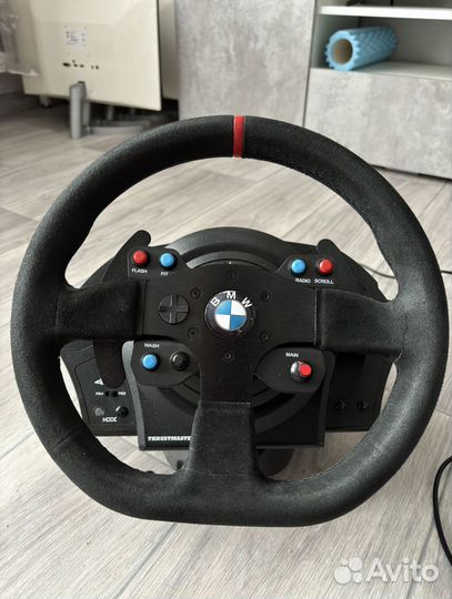 Руль thrustmaster t300