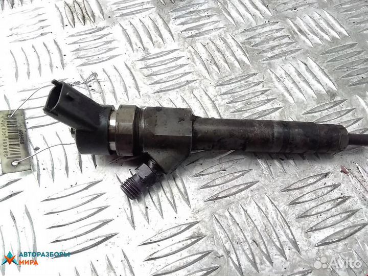 Форсунка Renault Scenic 2 2006 8200389369