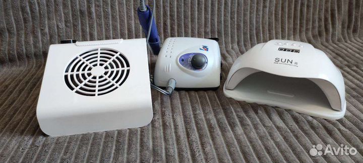 Набор для маникюра аппарат, лампа, пылесос