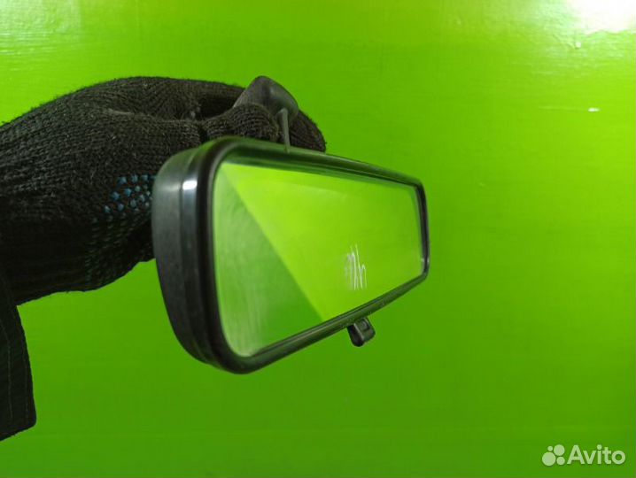 Зеркало салона Toyota Yaris P90 2SZ 2006