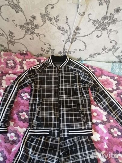 Спортивный костюм