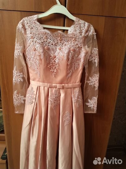 Вечернее платье в пол 42 44 шикарное