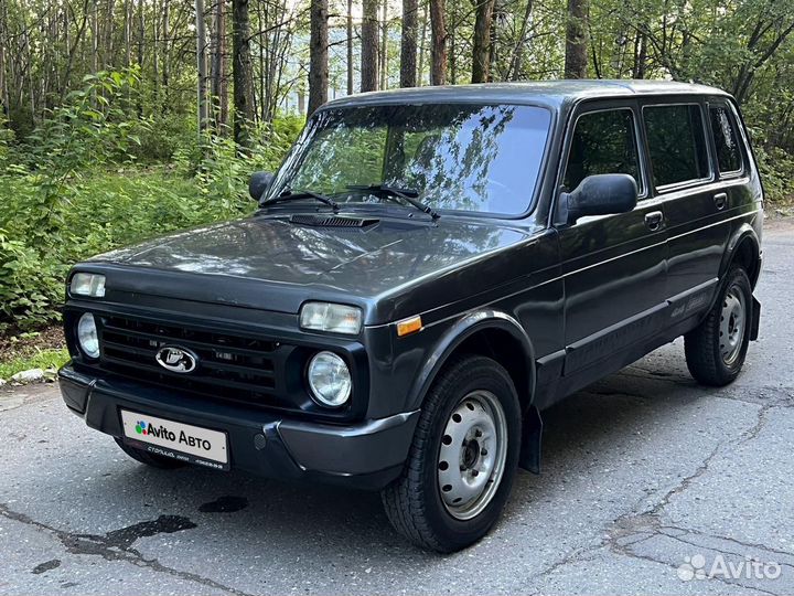 LADA 4x4 (Нива) 1.7 МТ, 2017, 121 000 км