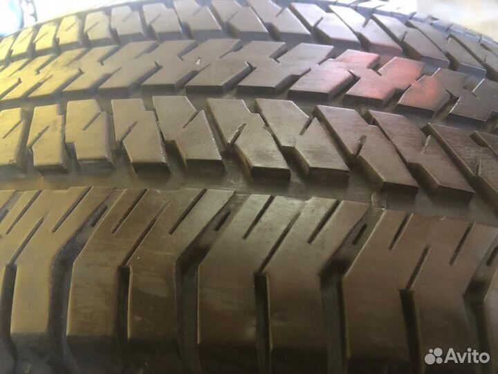 Bridgestone Dueler H/T 684II 265/65 R18