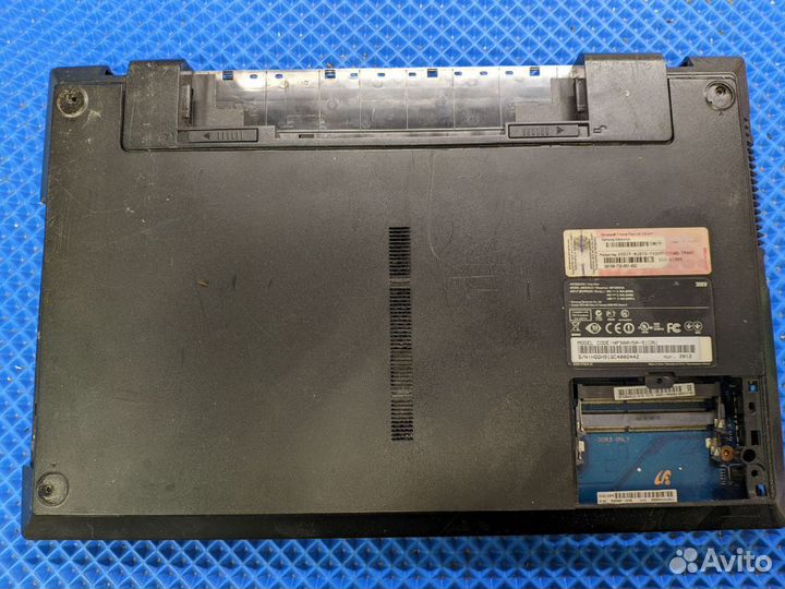 Разбор Samsung NP300V5A