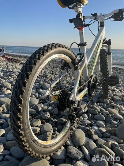 Детский велосипед 20'' Format