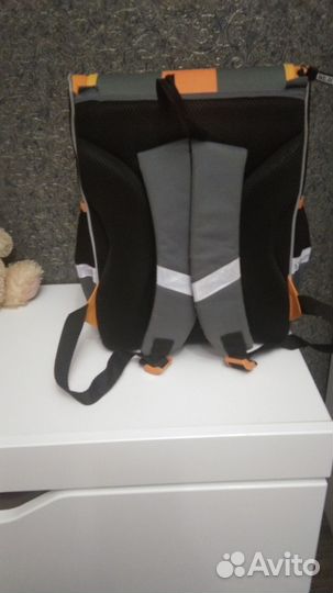 Школьный рюкзак