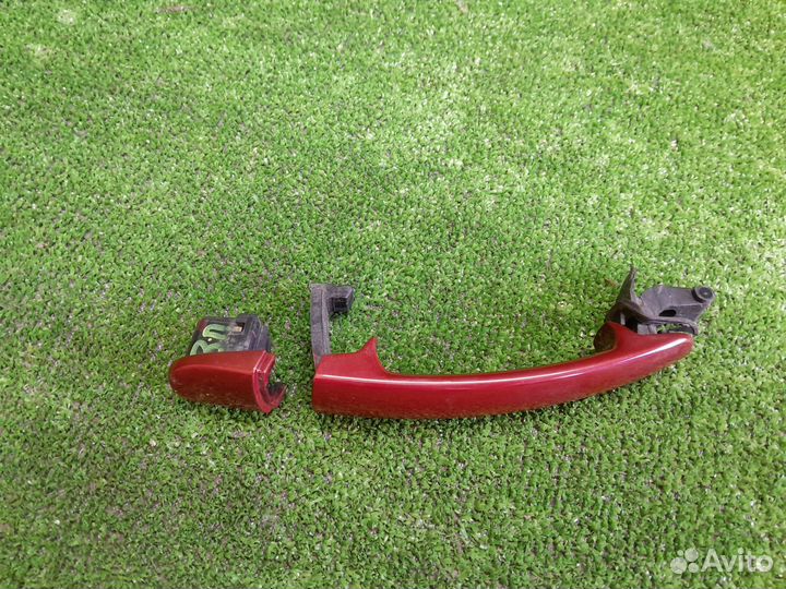 Ручка задней правой двери шкода рапид 2