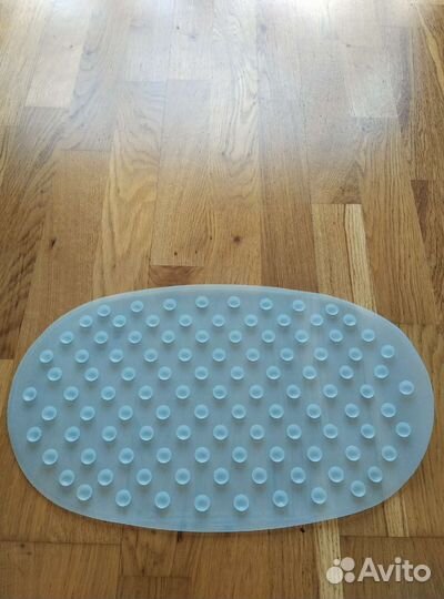 Противоскользящий резиновый коврик для ванны