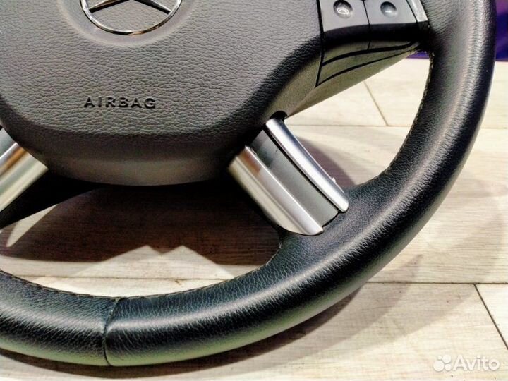 Руль Mercedes-Benz Ml 164 272.967 30 840136