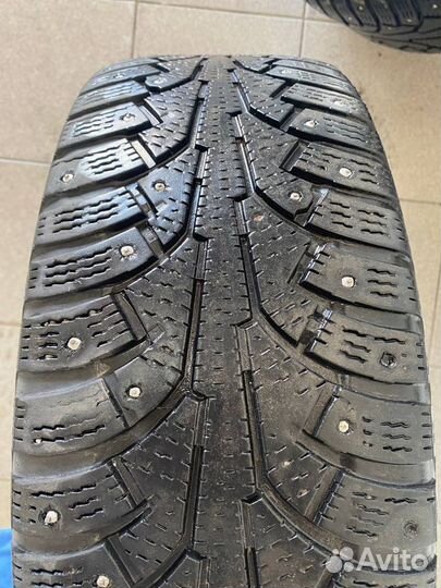 Nokian Tyres Hakkapeliitta 5 215/65 R17