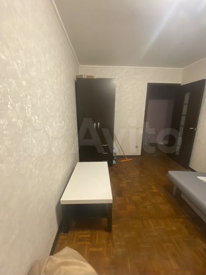 Комната 12 м² в 3-к., 8/9 эт.