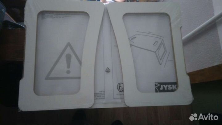 Столик для ноутбука