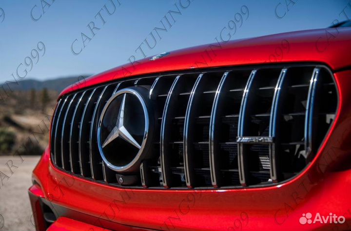 Решетка радиатора Panamericana Mercedes GLC хром