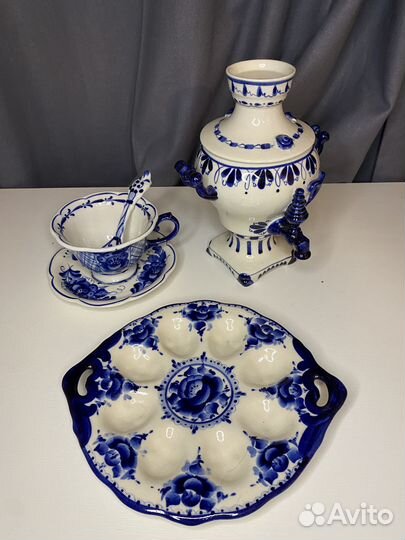 Фарфоровая посуда гжель