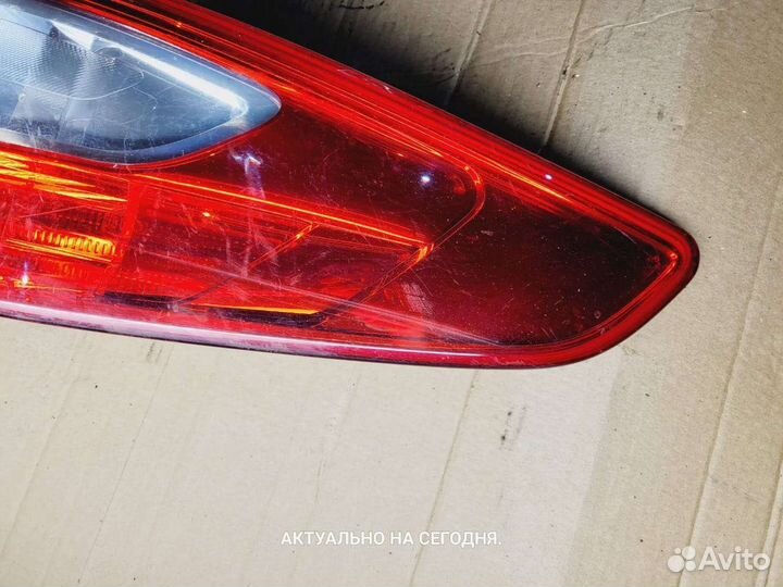 Фонарь задний правый fluence